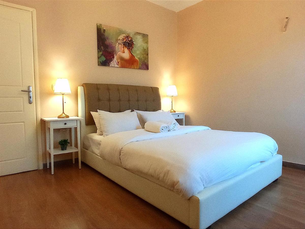 Odyseia Apts I At The Center Of The City & Old Town Chania  Buitenkant foto